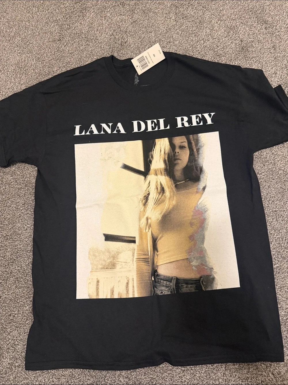 Lana Del Rey Graphic Tee - Black with Yellow Print - Picture 1 of 4